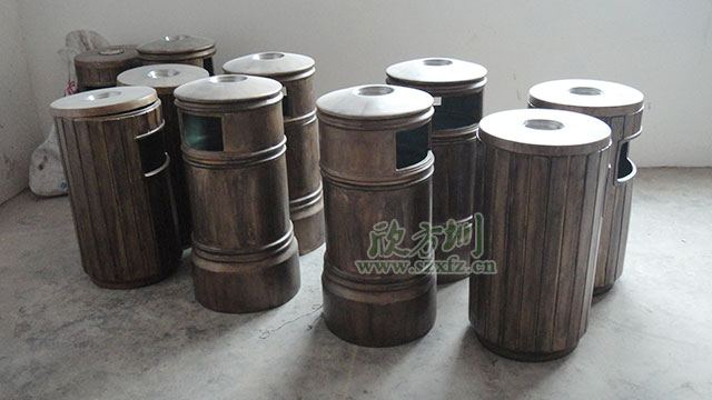 玻璃钢仿铜垃圾箱