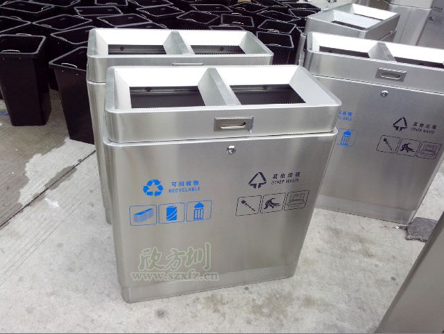 小区不锈钢垃圾箱