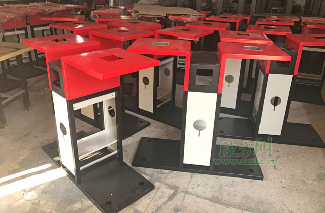 展翼式垃圾箱生产图